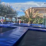Familien Croatia 150m Restaurant Einkaufen *
