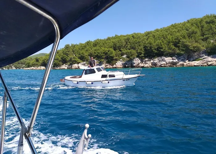 Familien Croatia 150m Restaurant Einkaufen