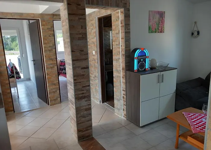 Familien Croatia 150m Restaurant Einkaufen Διαμέρισμα *
