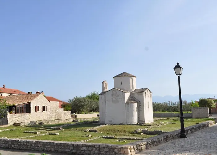 Familien Croatia 150m Restaurant Einkaufen