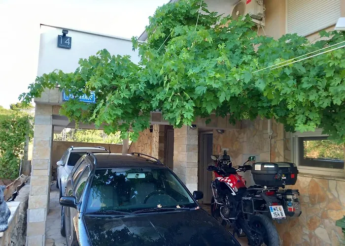Familien Croatia 150m Restaurant Einkaufen *
