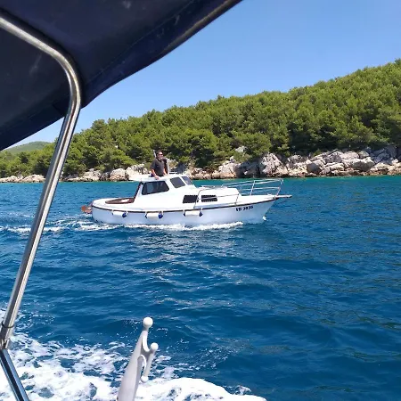 Familien Croatia 150m Restaurant Einkaufen