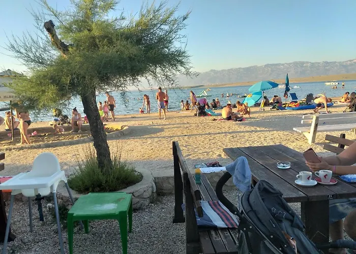 Familien Croatia 150m Restaurant Einkaufen * Vir