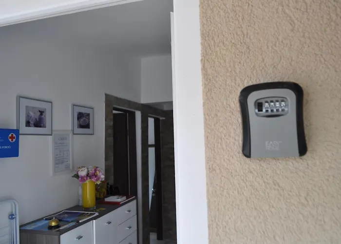 Familien Croatia 150m Restaurant Einkaufen Apartman *