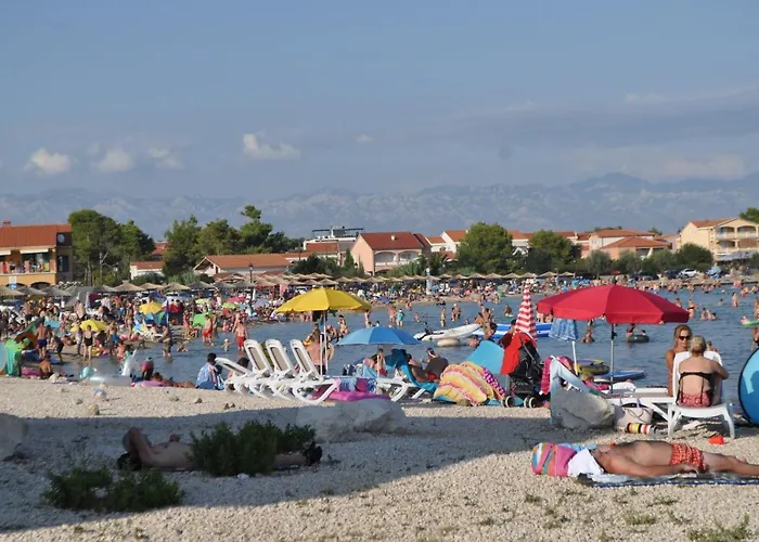 公寓 Familien Croatia 150m Restaurant Einkaufen
